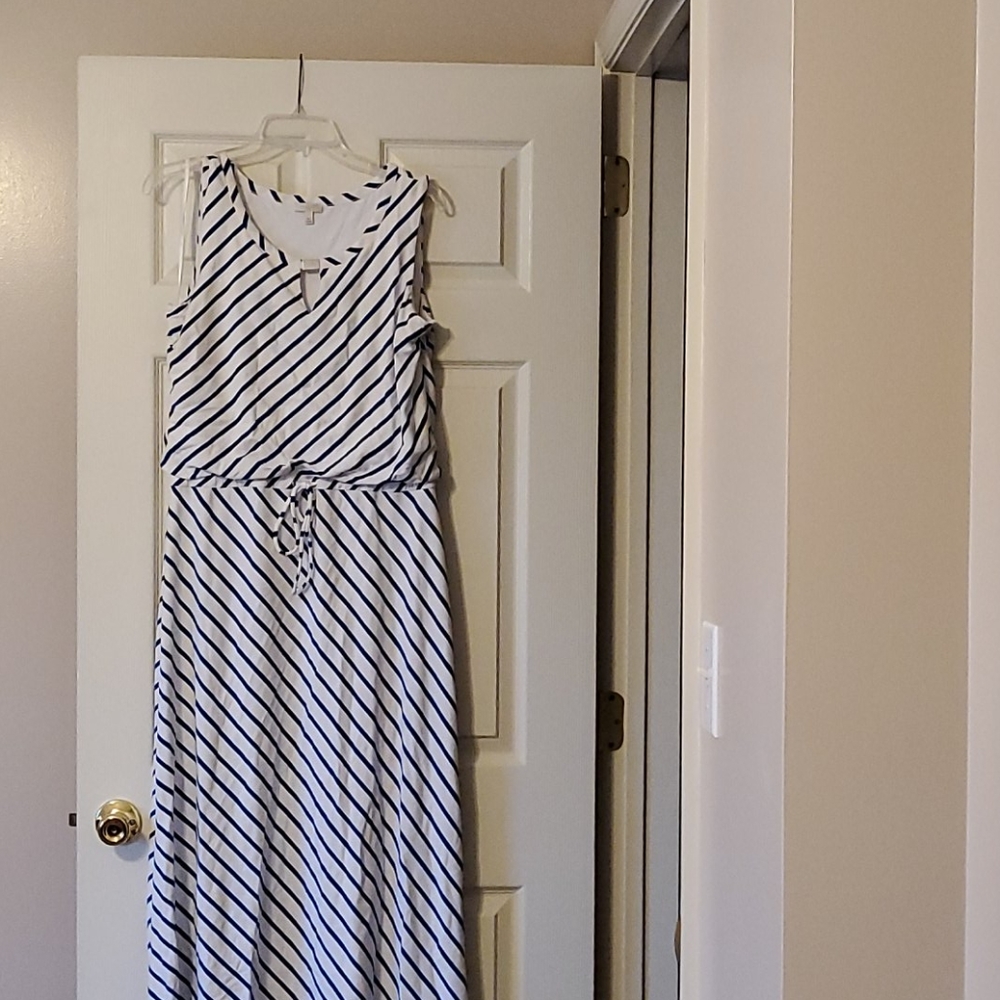 TALBOTS summer maxi dress